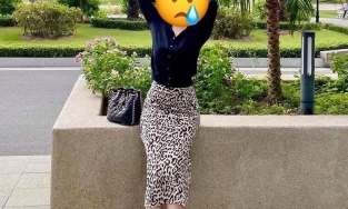 T.V. có động thái đầu tiên sau khi Jack lên tiếng nhưng coi cô như vô hình