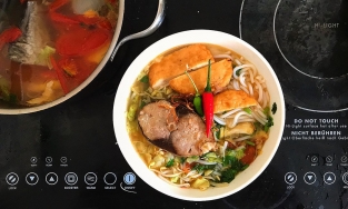 Cách nấu bún cá ngừ tại nhà ngon không kém tiệm, đảm bảo không tanh