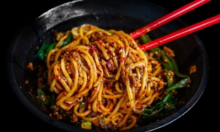 Mì Dan Dan Tứ Xuyên, món “Spaghetti Trung Hoa” khiến bạn “chảy nước mắt” với vị cay nồng đặc trưng	 