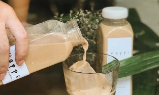 5 tiệm trà sữa đóng chai bán online ngon, được lòng giới trẻ Sài Gòn