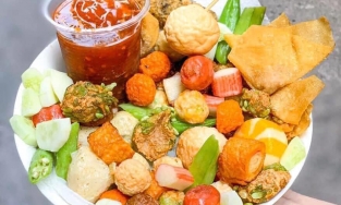 'Ăn sập' quận 10 với 7 món ngon từ ăn vặt đến ăn no được lòng giới trẻ