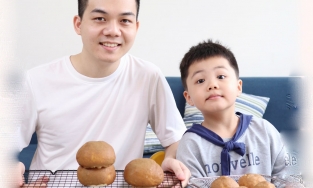 Bố Việt hướng dẫn cách làm bánh Papparoti bằng nồi chiên không dầu thơm nức, mềm mại