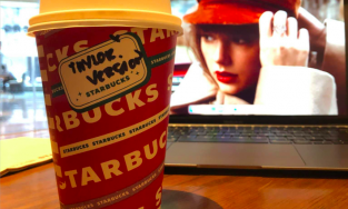 Starbucks Việt Nam ra phiên bản đồ uống Taylor Swift, thức uống có gì đặc biệt?