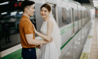 Bộ ảnh cưới đẹp như phim truyện của cặp đôi tiếp viên hàng không tại đường sắt Cát Linh - Hà Đông