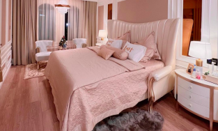 Cận cảnh phòng ngủ của Lệ Quyên: Sang chảnh, có chi tiết thể hiện tình cảm với Lâm Bảo Châu