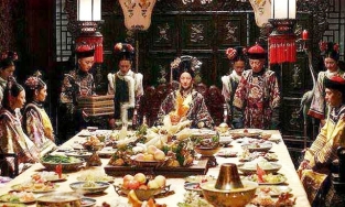 Thói quen ăn uống xa xỉ của Từ Hi Thái hậu, mỗi bữa có 100 món giá lên đến hàng trăm lượng bạc