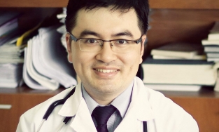 BS Vũ Quốc Đạt làm rõ những hiểu lầm về hậu Covid, truyền thuyết tắm gội và thuốc xanh thuốc đỏ