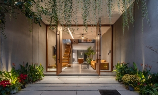 AD House, ngôi nhà phố tại Đà Nẵng với những khoảng không gian để “thở” và kết nối thông minh