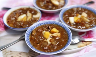 Chè cá rô đồng: Món chè cung đình Huế nghe khó hiểu nhưng được làm ra để dâng vua