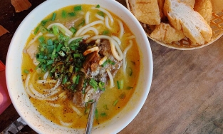 Cháo canh Nghệ An: Món đặc sản tưởng cháo mà không phải cháo nhất định nên thử một lần