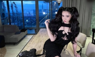 Bích Phương ở căn hộ cao cấp bậc nhất Sài thành, thiết kế đơn giản những vẫn có điểm cực trendy