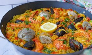 Paella - món cơm thập cẩm được mệnh danh là “quốc hồn quốc túy” của Tây Ban Nha