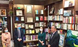 73 bản dịch của Truyện Kiều được triển lãm tại Pháp