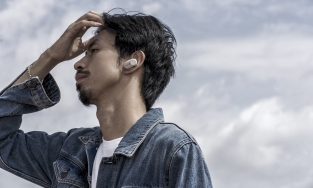 Đen Vâu: Từ nhân viên thu gom rác đến nhà thơ của làng Rap Việt