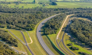 Vinfast mua lại một trung tâm thử nghiệm xe tại Australia 