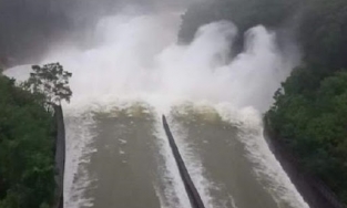 Hà Tĩnh: Lên phương án phá tràn hồ Kẻ Gỗ nhằm đảm bảo an toàn công trình