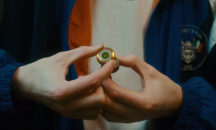 Dân mạng quốc tế săn lùng cao Sao Vàng của Việt Nam với giá đắt gấp 600 lần