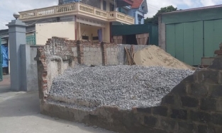 Thái Bình: Nữ học sinh lớp 6 tử vong vì bị tường đè