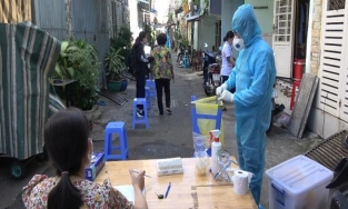 Phó Thủ tướng tuyên bố dịch Covid-19 tại TP.HCM đã được kiểm soát