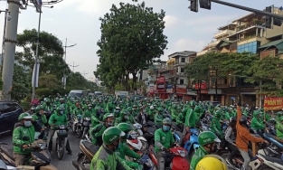 Tại sao tài xế Grab đình công: Luật sư phân tích tác động của Nghị định 126