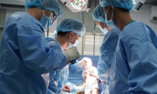 Việt Nam lần đầu tiên thực hiện thành công ghép xương bằng công nghệ 3D