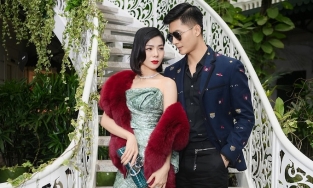 Lệ Quyên và Lâm Bảo Châu đăng story, chẳng hiểu sao lại giống nhau đến lạ