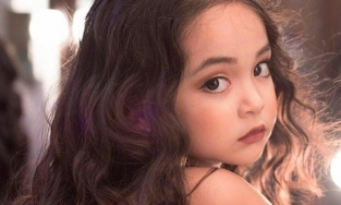 Nhan sắc như bước ra từ cổ tích của sao nhí VFC Chu Diệp Anh - bé Hoa 'Thương Ngày Nắng Về'