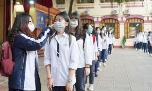 Học sinh Hà Nội được trở lại trường học trực tiếp trên tinh thần tự nguyện