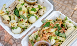 Tré trộn - món ăn chua, cay, mặn, ngọt càng ăn càng ghiền của Sài Gòn