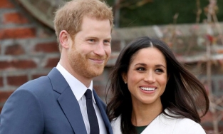 Nữ hoàng Elizabeth giữ danh hiệu hoàng gia với vợ chồng Harry Meghan