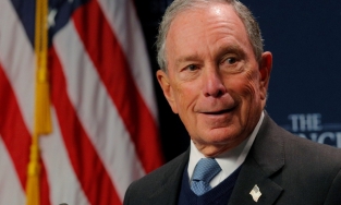 Tỉ phú Bloomberg tài trợ 100 triệu USD cho ứng viên Tổng thống Mỹ Joe Biden