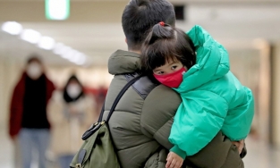 Trẻ mắc Covid-19 không triệu chứng có nguy cơ tiềm ẩn lây lan cộng đồng