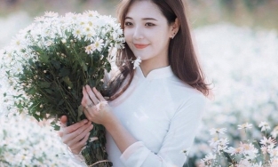 Cuộc sống viên mãn của 'hot girl dân tộc' sau 5 năm nổi tiếng