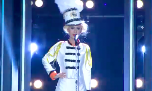 Lynk Lee bị chê tả tơi khi hóa thân thành Taylor Swift