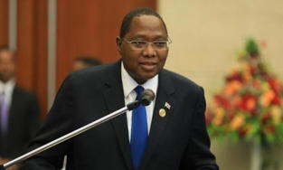 Nguyên thủ quốc gia đầu tiên tử vong sau 4 tuần dương tính với Covid-19