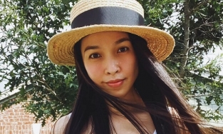 Combo 'da không nếp nhăn - eo không mỡ thừa' của Hiền Thục ở tuổi 40