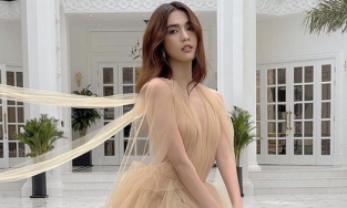 Ngọc Trinh hóa công chúa bên lâu đài 1800m2 của Vũ Khắc Tiệp