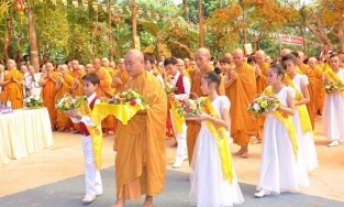 Ngày lễ Vu Lan 15/7: Nguồn gốc, ý nghĩa, sự khác biệt ở hai miền Nam - Bắc