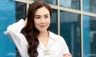 'Hoa khôi VTV' khoe chiếc tủ lạnh đầy đồ, chị em tấm tắc 'khéo quá khéo'