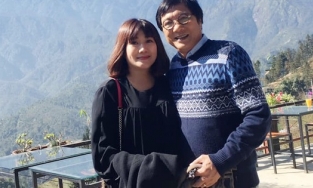 Hôn nhân thực sự của ông Tín 'Hãy nói lời yêu' ngoài đời: Chia tay người vợ tào khang sau 20 năm chung sống, tuổi 64 hạnh phúc với người mới kém mình 16 tuổi