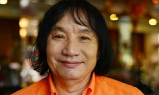 'Ông hoàng cải lương' Minh Vương ở tuổi U80: Vào bếp nấu ăn với vợ mỗi ngày