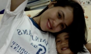 Á hậu Hoàng My khoe ảnh năm 18 tuổi, khẳng định đẹp tự nhiên không có sửa