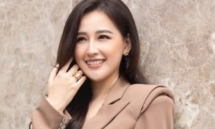 Thật thà như Mai Phương Thúy, thừa nhận chỉnh ảnh cho không còn chút nọng nào mới đăng