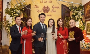 Xuân Hinh mếu máo khóc trong ngày con gái đi lấy chồng