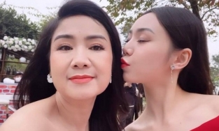 NSND Thu Hà U55 nhìn như chị em với Quỳnh Kool