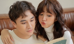 Đầu năm, diễn viên 'Thương ngày nắng về' chiêu đãi fan bằng bộ ảnh ngọt ngào như tình nhân