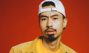 Mẹ đẻ Đen Vâu lần đầu nói về con trai: Ngoan nhất xóm, hiền lành và yêu mẹ