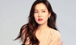 Son Ye Jin là ai? Tiểu sử tình đầu quốc dân với nhan sắc nữ thần
