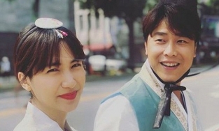 Động thái của thiếu gia Minh Hải sau khi Hòa Minzy xác nhận chia tay