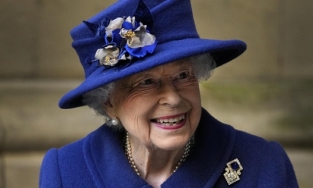 Nữ hoàng Anh Elizabeth II nhiễm Covid-19